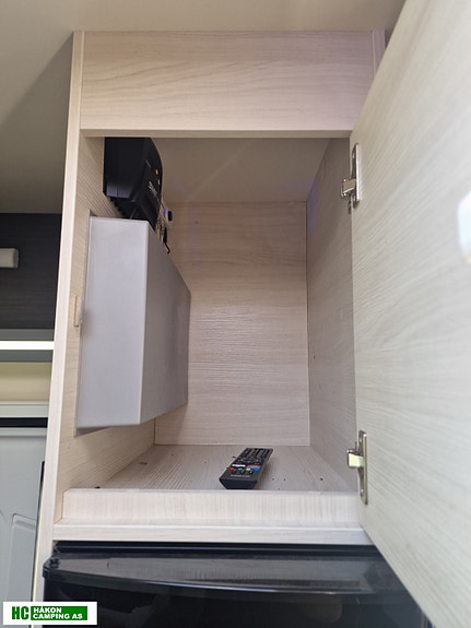 Challenger Sirius 2060 – 2021-modell – Automat – Solcelle – 100 Ah Litium – Meget velholdt 25 of 30