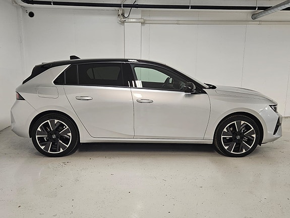 Opel Astra 5 of 5