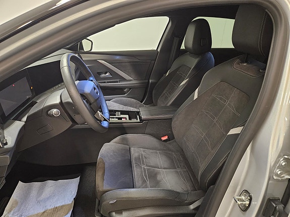 Opel Astra 16 of 20