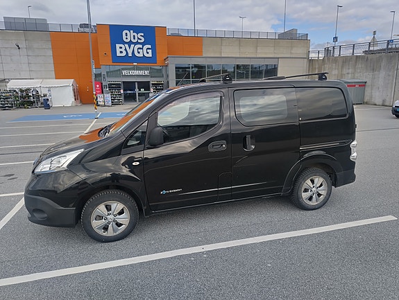 Nissan e-NV200 4 of 5