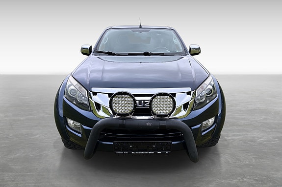Isuzu D-max 3 of 5