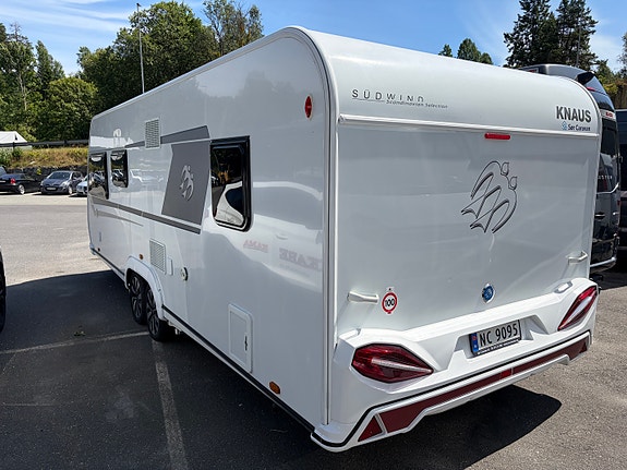 Knaus w08 650 2 of 14