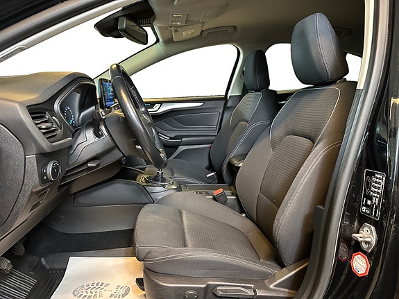 Ford Focus 9 of 30
