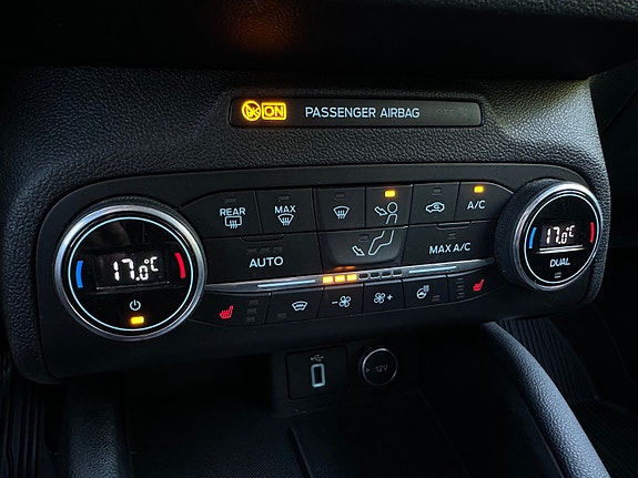 Ford Focus 20 of 30