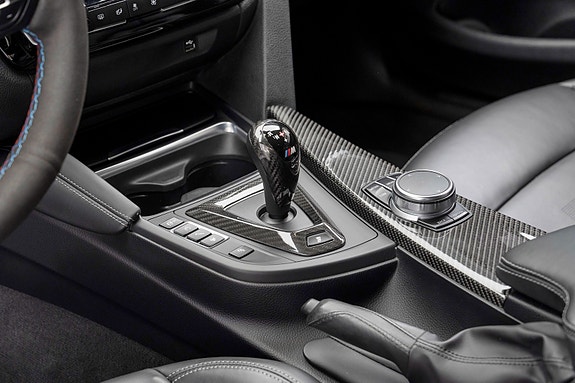 BMW M4 24 of 30