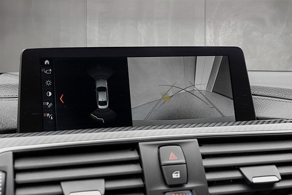 BMW M4 20 of 30