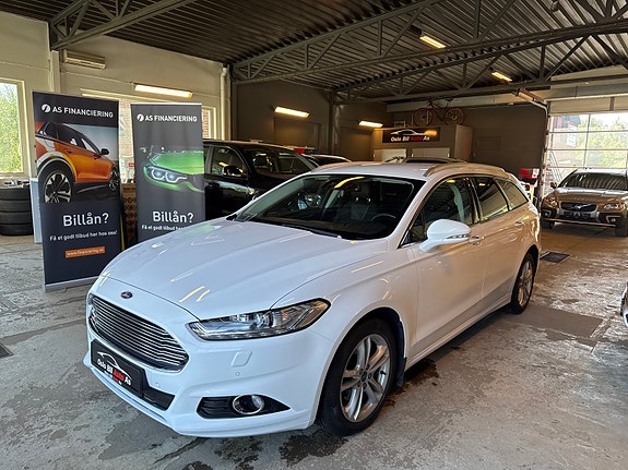 Ford Mondeo 2 of 26