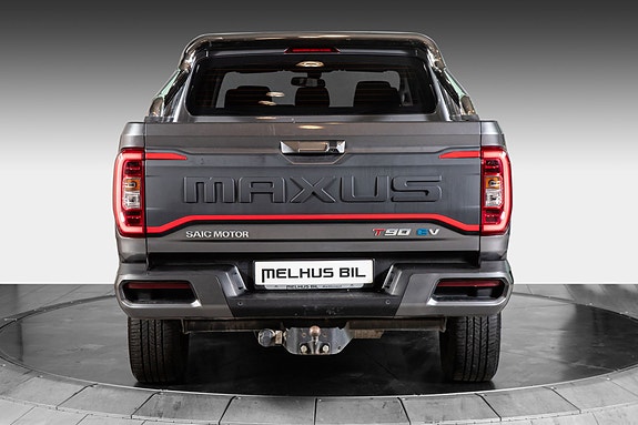 Maxus T90 EV 8 of 29