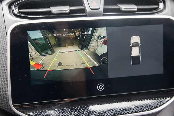 Maxus T90 EV 19 of 29