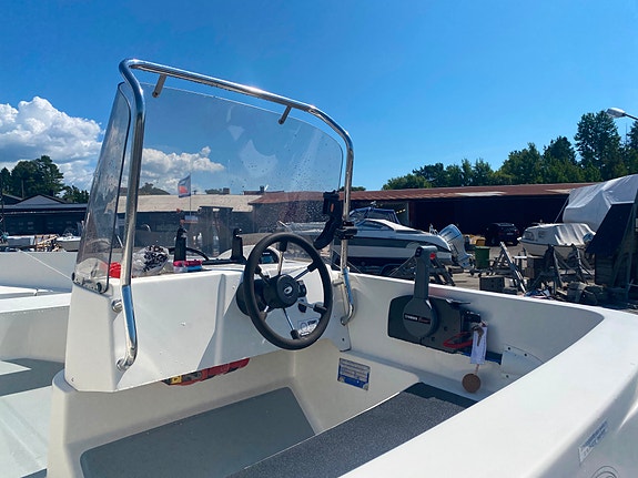 AMT 150R m/ Yamaha F40 (Ny) og Tiki-tilhenger 4 of 10