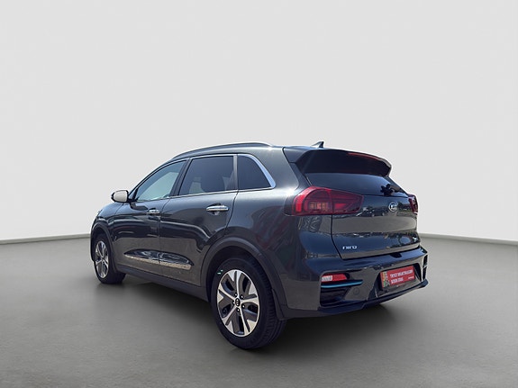 Kia Niro 3 of 5