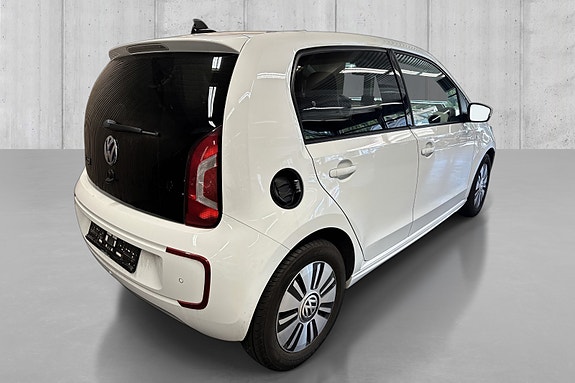 Volkswagen UP! 3 of 5
