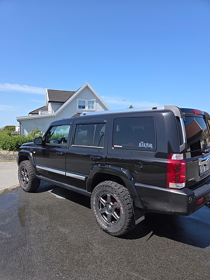Jeep Commander 4 of 5