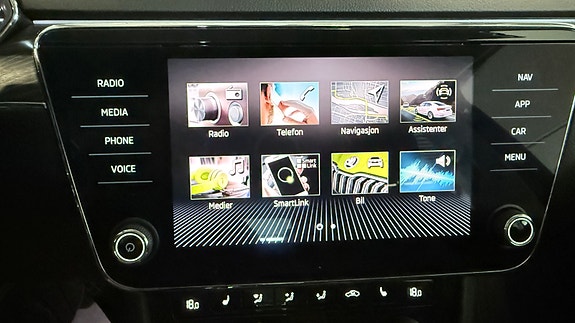 Skoda Superb 23 of 30