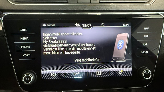 Skoda Superb 26 of 30