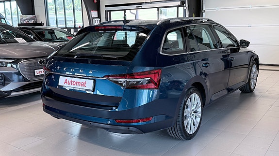 Skoda Superb 6 of 30