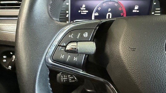Skoda Superb 11 of 30