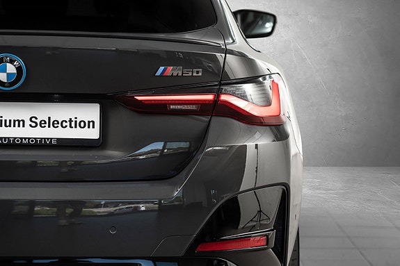BMW i4 4 of 5
