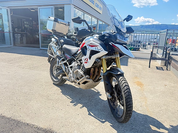Triumph Tiger 1200 // DEMO 2 of 10