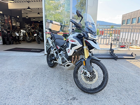 Triumph Tiger 1200 // DEMO 5 of 10