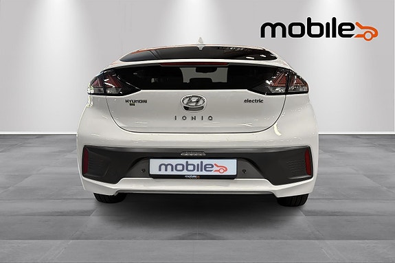 Hyundai IONIQ 4 of 5