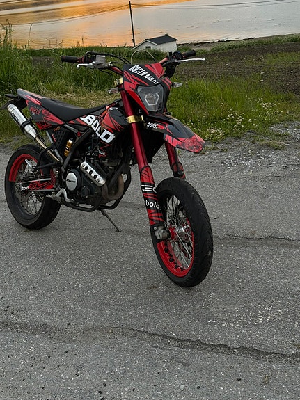 Fantic XMF 125 2 of 4
