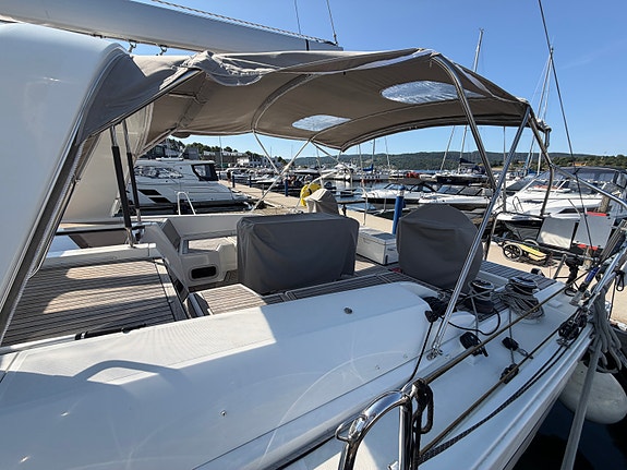 Langturklar 2020 Beneteau Oceanis 46.1 – Owners med ensuite WC bad og dusjbad 5 of 5