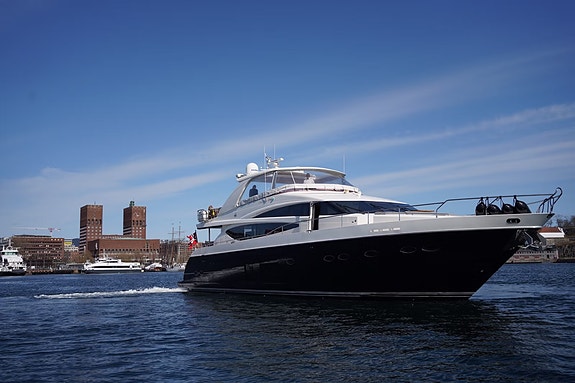 Exclusiv Princess 85 for Charter 13 of 30