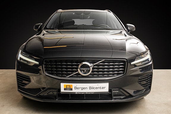 Volvo V60 2 of 5
