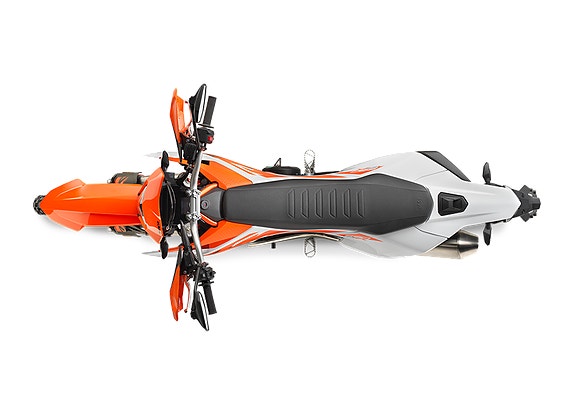 KTM 690 Enduro R 4 of 5