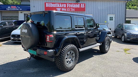 Jeep Wrangler 14 of 21