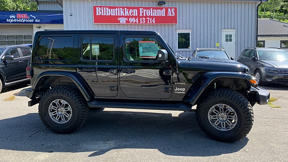 Jeep Wrangler 12 of 21