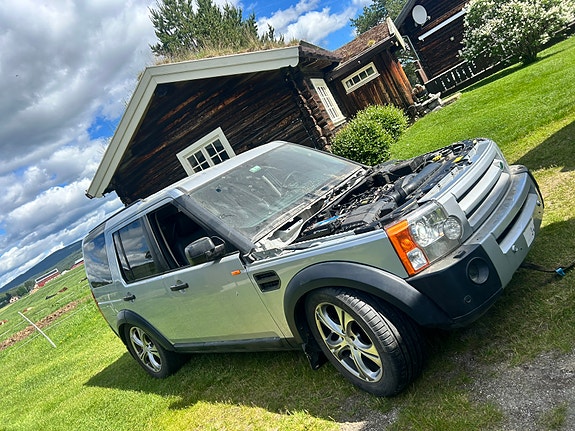 Land Rover Discovery 3 3 of 5