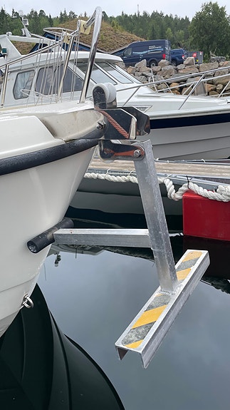 Quicksilver Pilothouse 605 selges 12 of 18