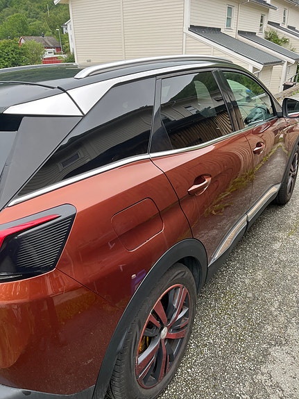 Peugeot 3008 5 of 5