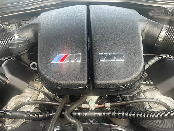 BMW M6 2 of 5