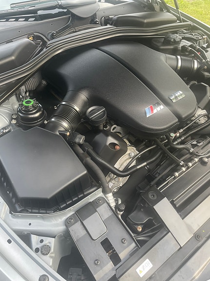 BMW M6 3 of 5