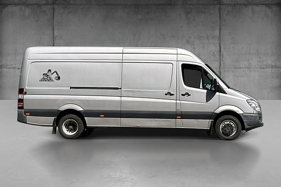 Mercedes-Benz Sprinter 3 of 5