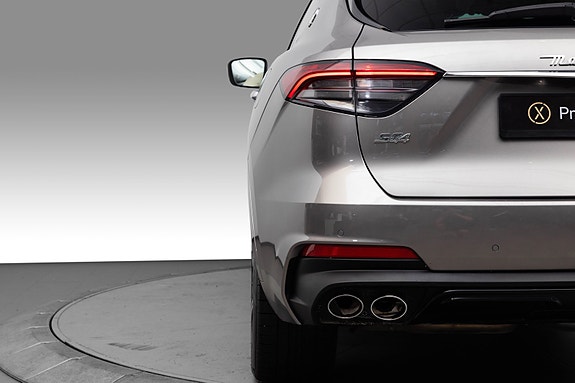 Maserati Levante 4 of 5