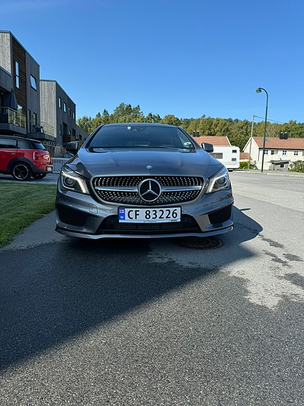 Mercedes-Benz CLA180 5 of 5