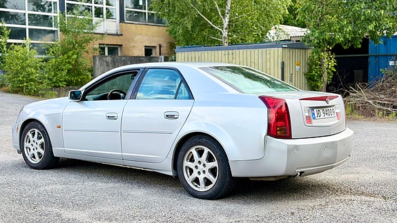 Cadillac CTS 6 of 14