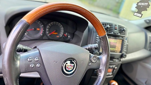 Cadillac CTS 12 of 14