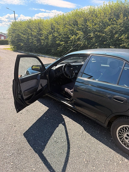 Toyota Carina E 1992 photo 4