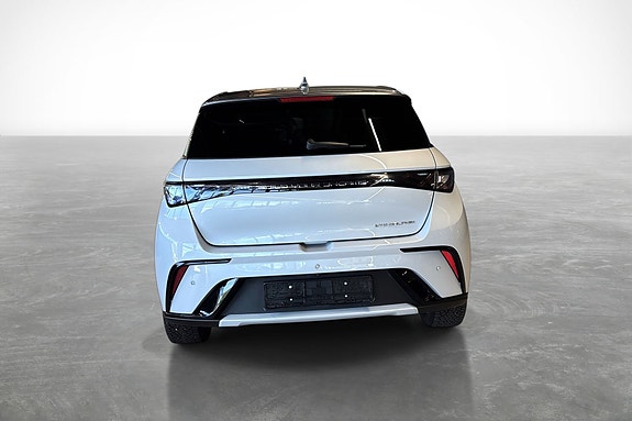 BYD Dolphin 6 of 20