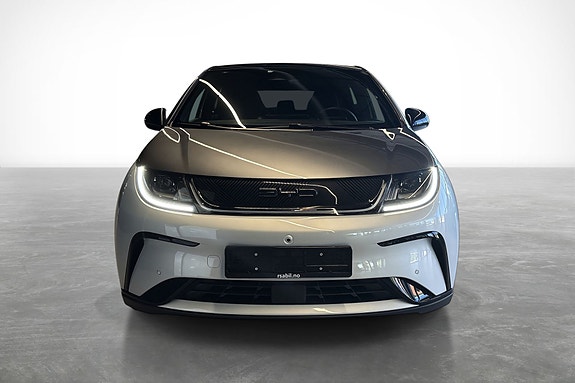 BYD Dolphin 2 of 5