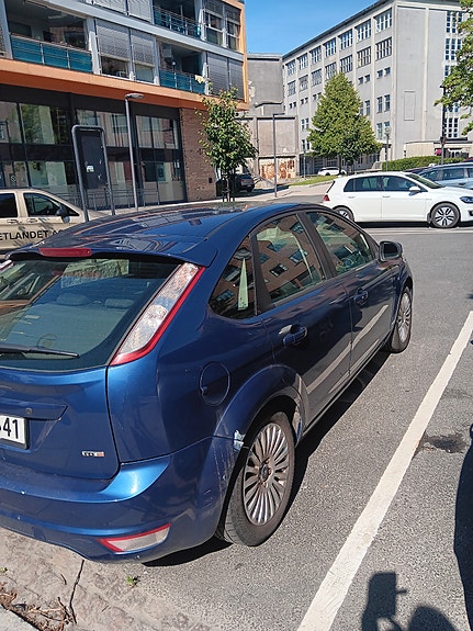 Ford Focus 4 of 5