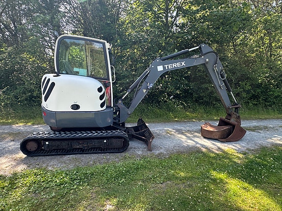 Terex TC 37 - KUN 670 DRIFTSTIMER - 2 SKUFFER - NY SERVICE 3 of 5