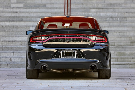 Dodge Charger 8 of 29