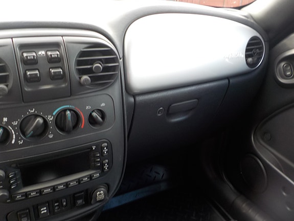 Chrysler PT Cruiser 5 of 5