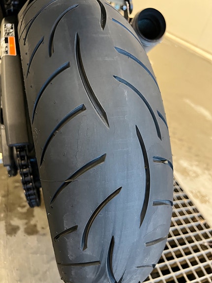 Honda CB1000 Hornet, Pen og Tøff sykkel med mye utstyr, Med Comfort, Sport og Style pakker! FabrikkGaranti 57mnd! Satt ned i pris! 20 of 28
